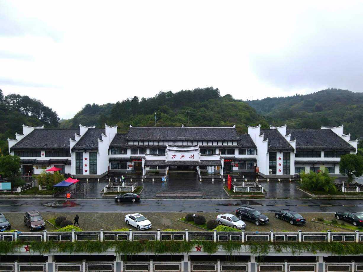 湖南沙洲：长征路上半条被 如今更暖后来人